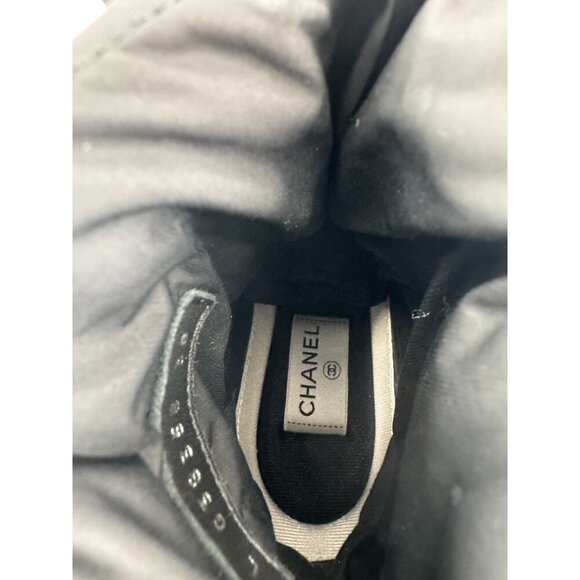 Chanel Snow Boots – Coco Neige 2021/2022 Nylon Suede Black EU 38 - Picture 10 of 10